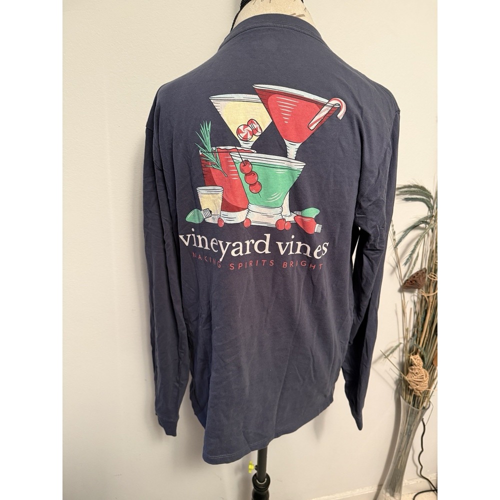 VINEYARD VINES MAKING SPIRITS‎ BRIGH LS T-SHIRT HOLIDAY Medium